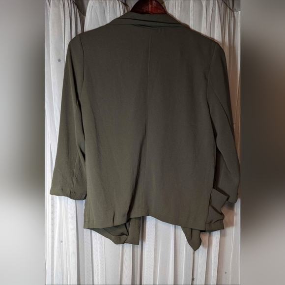 Bomber Jacket Size Medium - It Girl Women's Jacket - Picture 5 of 5